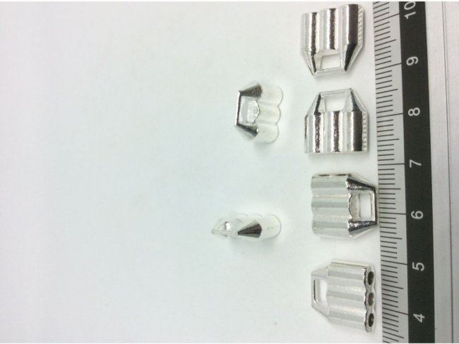 6 ακροδέτες 3-κορδονιών 14χ14χιλσ.